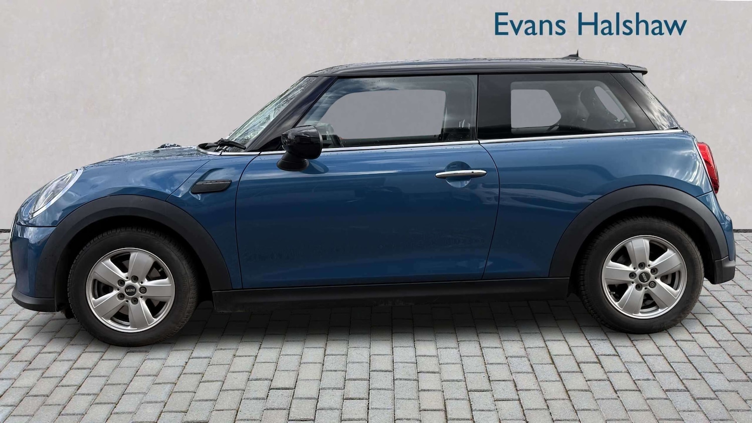 Used MINI Hatch 2022 for sale - 78208919: Photo 3