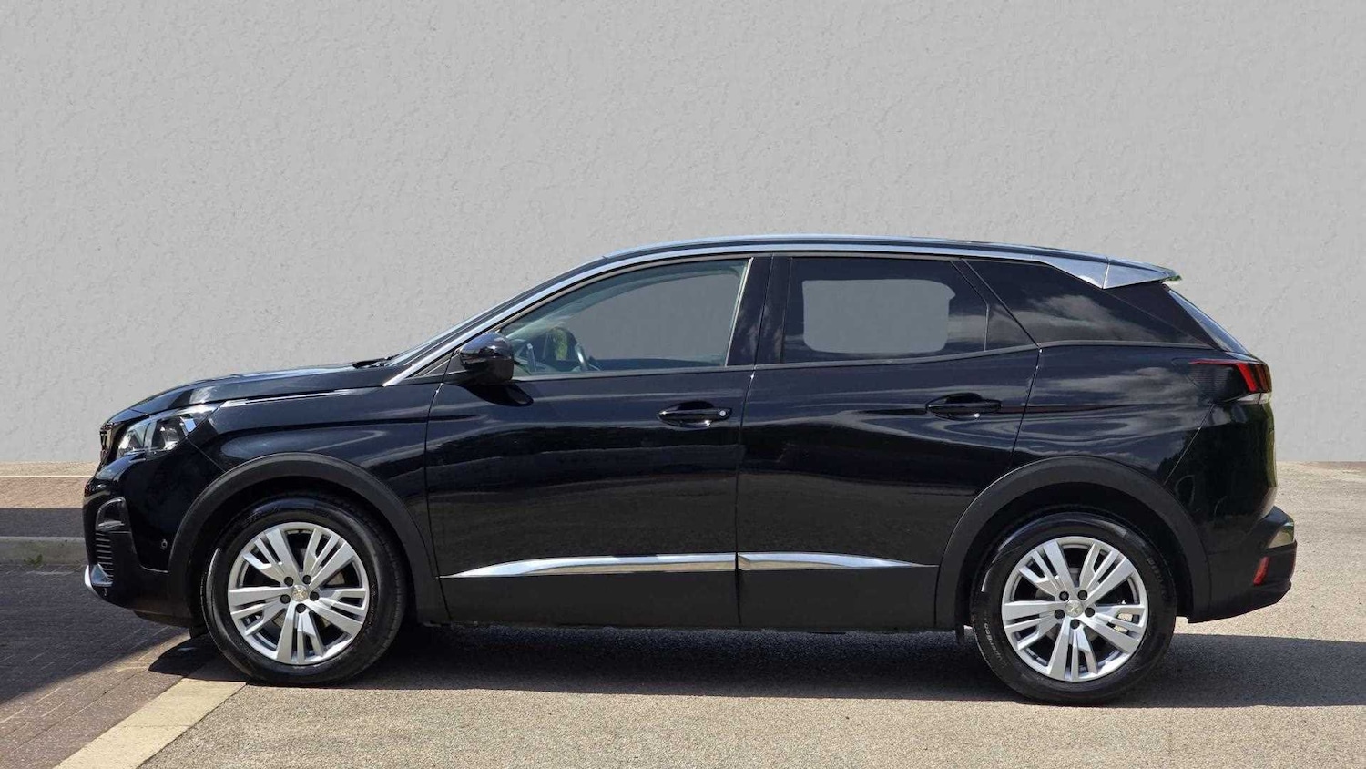 Used Peugeot 3008 2017 for sale - 76087787: Photo 5