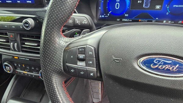 Used Ford Kuga 2022 for sale - 75813044: Photo 25