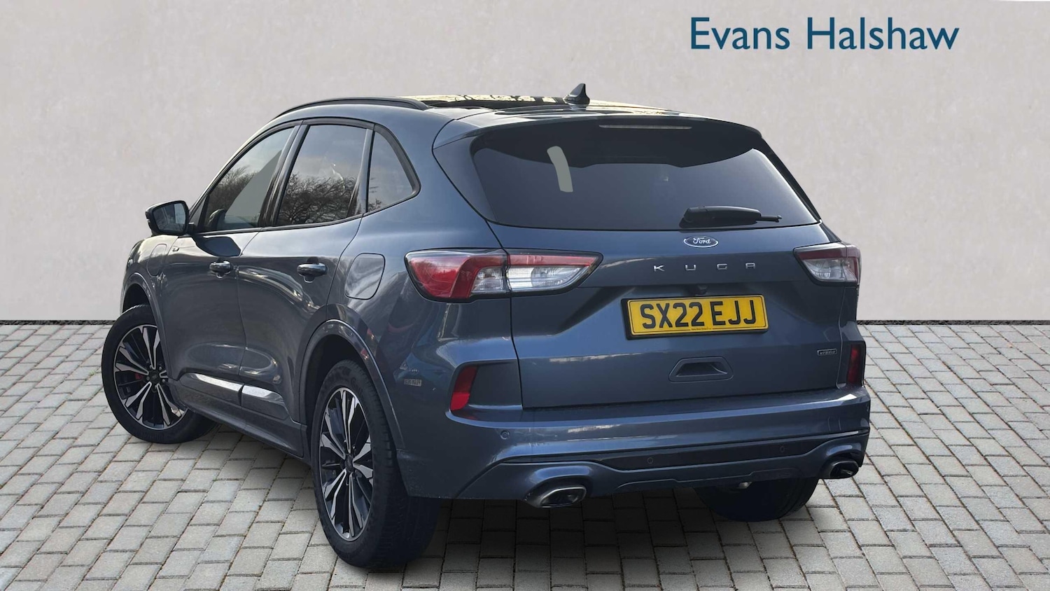 Used Ford Kuga 2022 for sale - 77082974: Photo 2