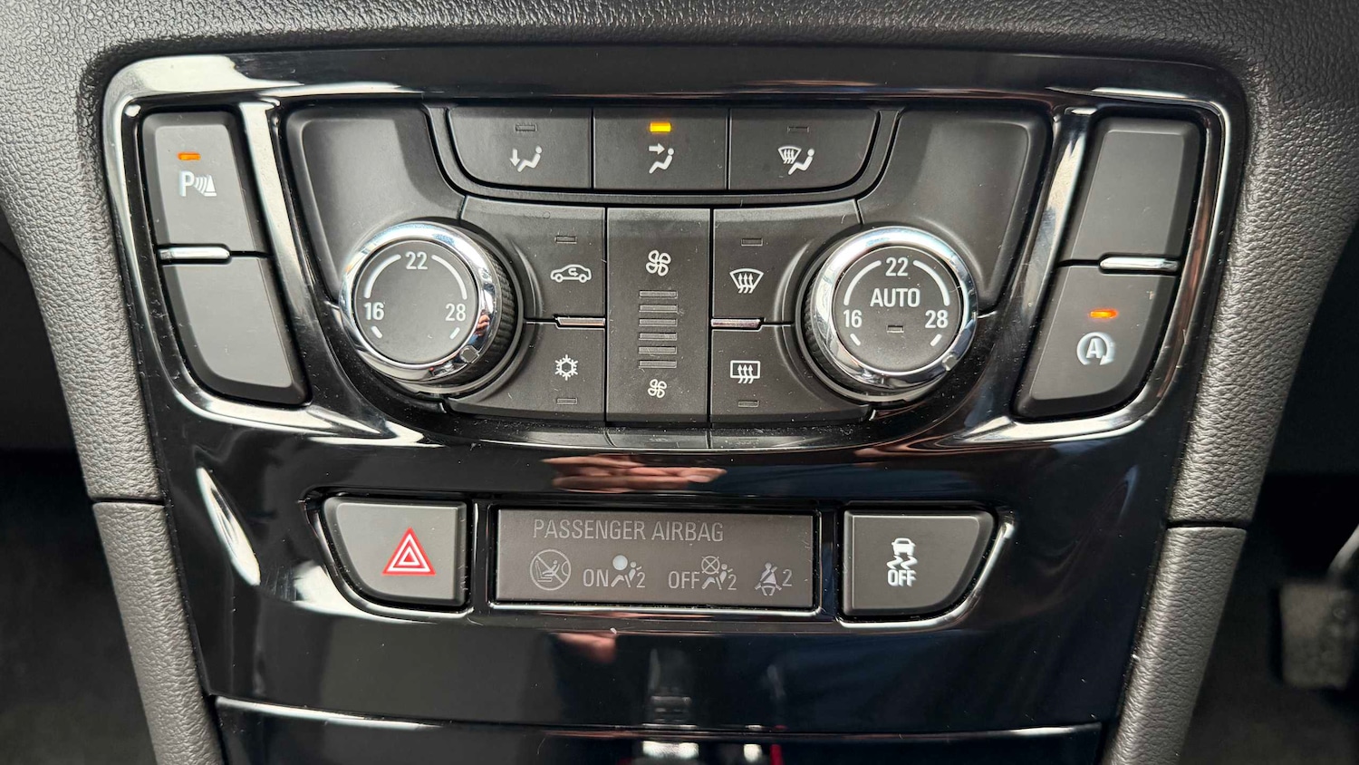 Used Vauxhall Mokka X 2018 for sale - 77674775: Photo 19