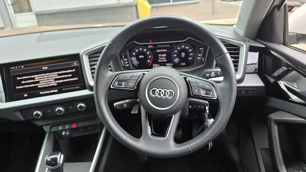 Used Audi A1 2023 for sale - 75813664: Photo 16