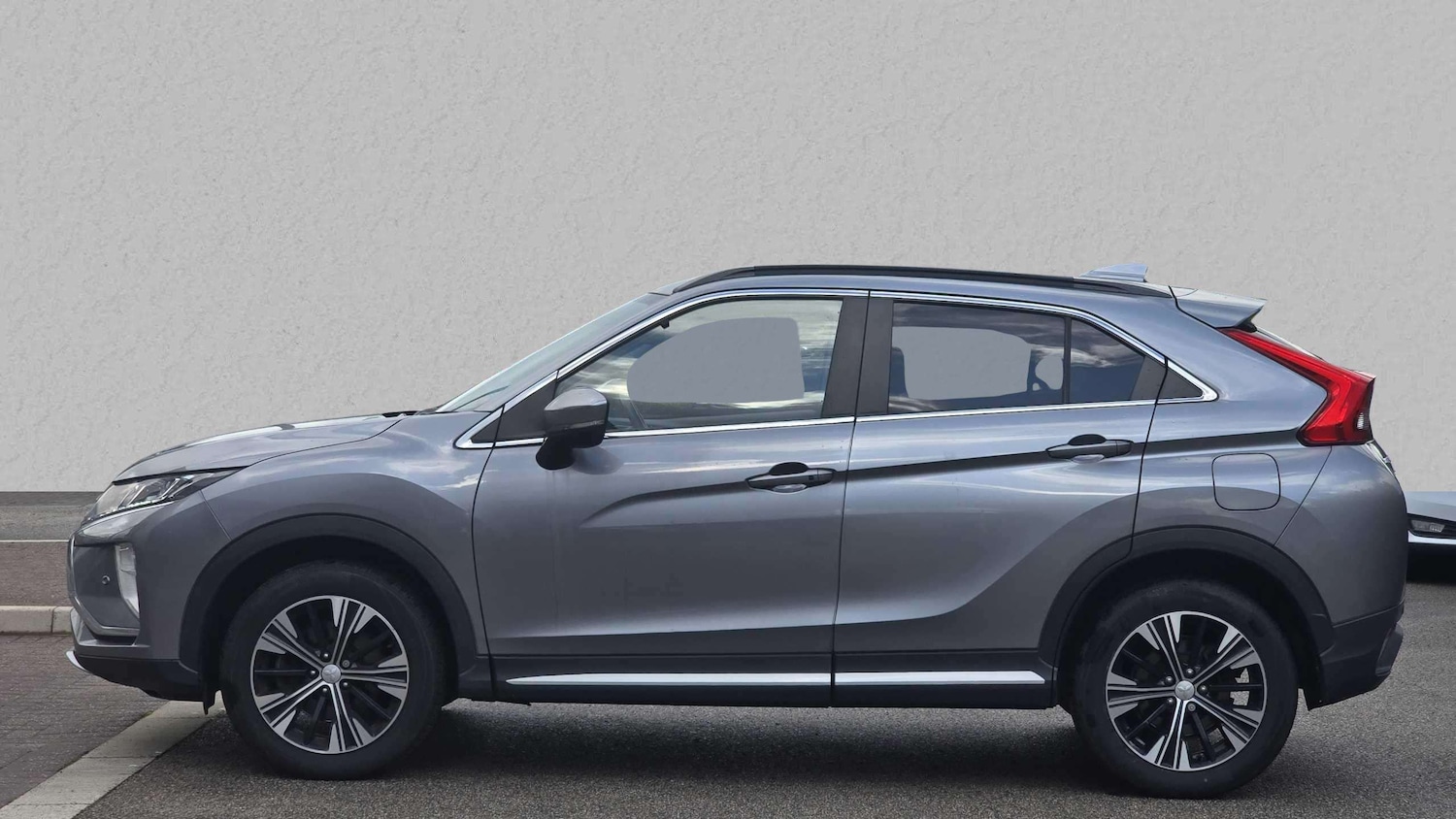 Used Mitsubishi Eclipse Cross 2020 for sale - 75993795: Photo 5