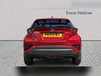 Used Toyota C-HR 2021 for sale - 79683216: Photo