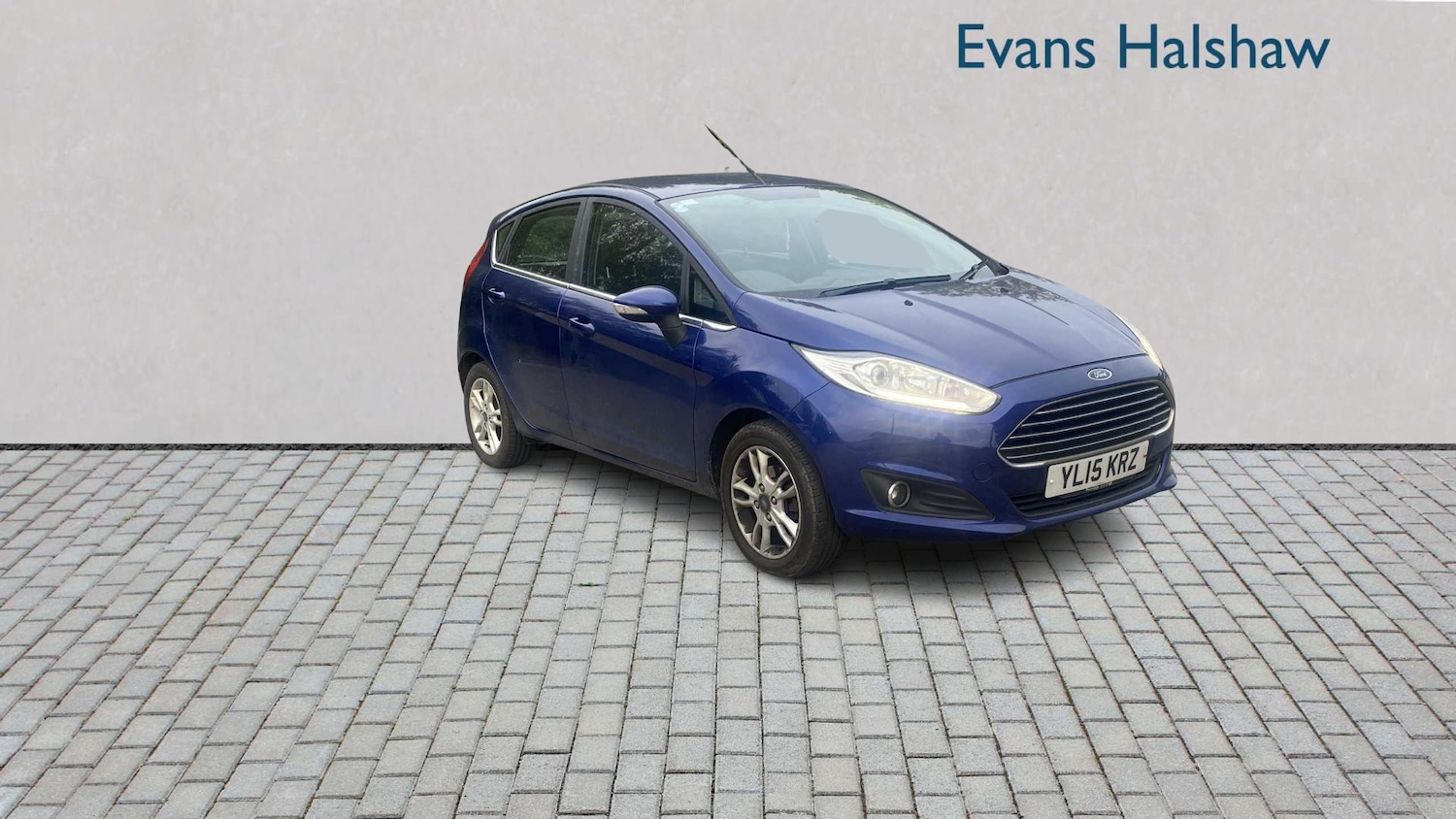 Used Ford Fiesta 2015 for sale - 76421211: Photo 1