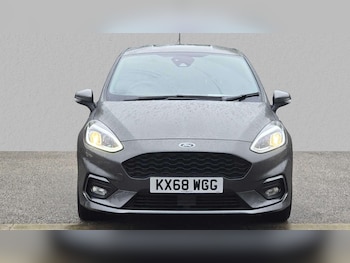 Used Ford Fiesta 2018 for sale - 76141791: Photo