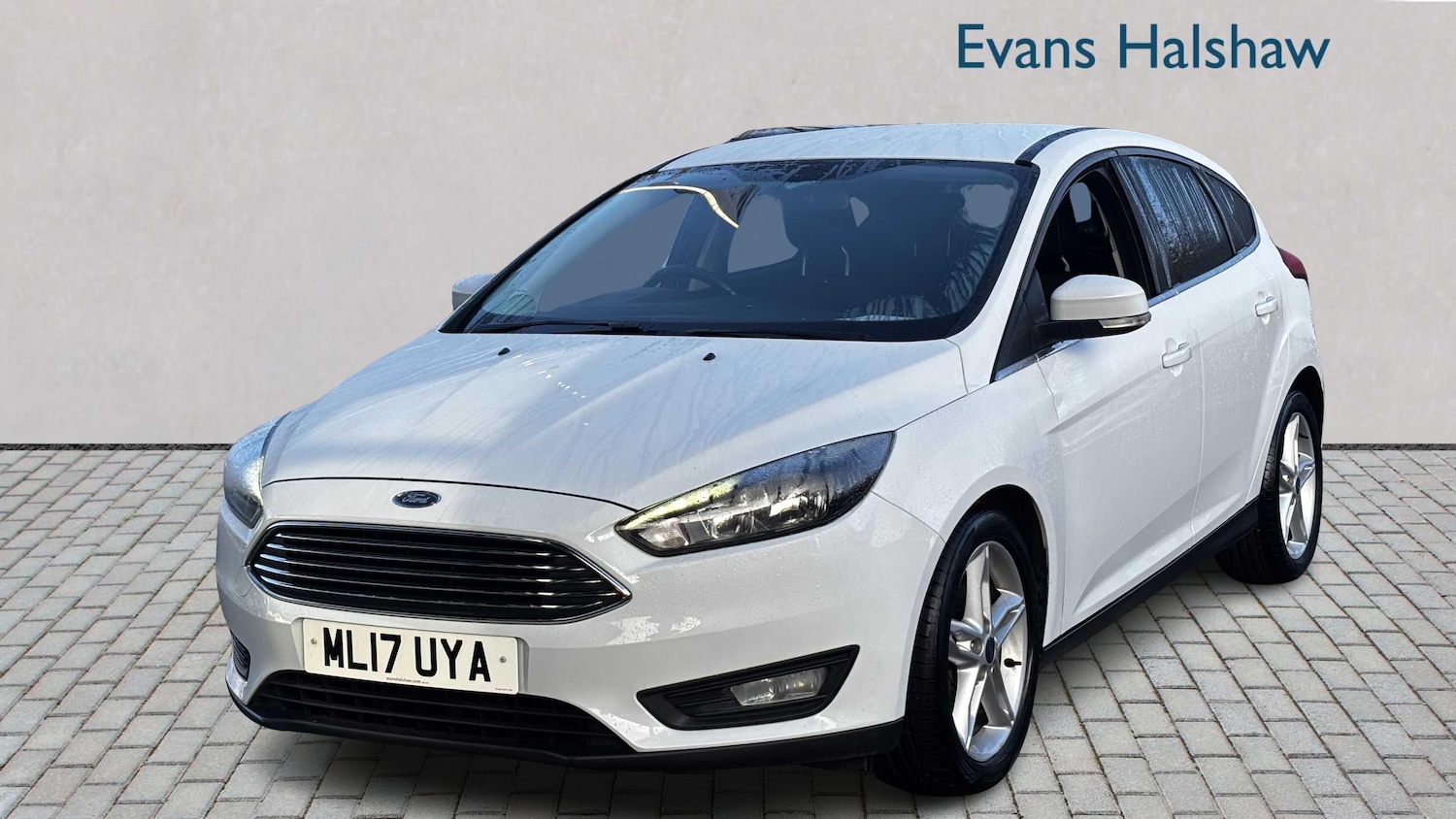 Used Ford Focus 2017 for sale - 76889704: Photo 4