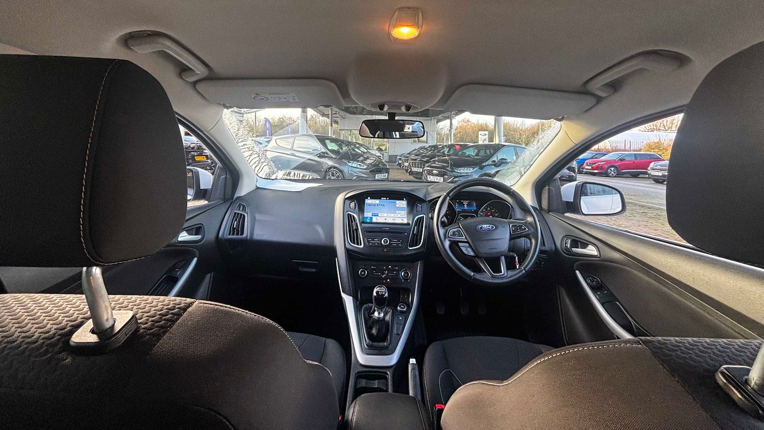 Used Ford Focus 2017 for sale - 76889704: Photo 9