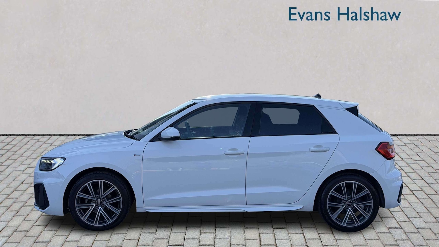 Used Audi A1 2023 for sale - 77899210: Photo 6