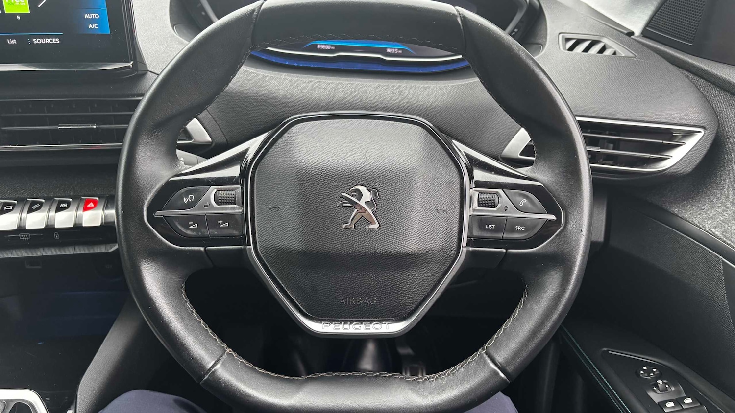 Used Peugeot 5008 2022 for sale - 76218431: Photo 12