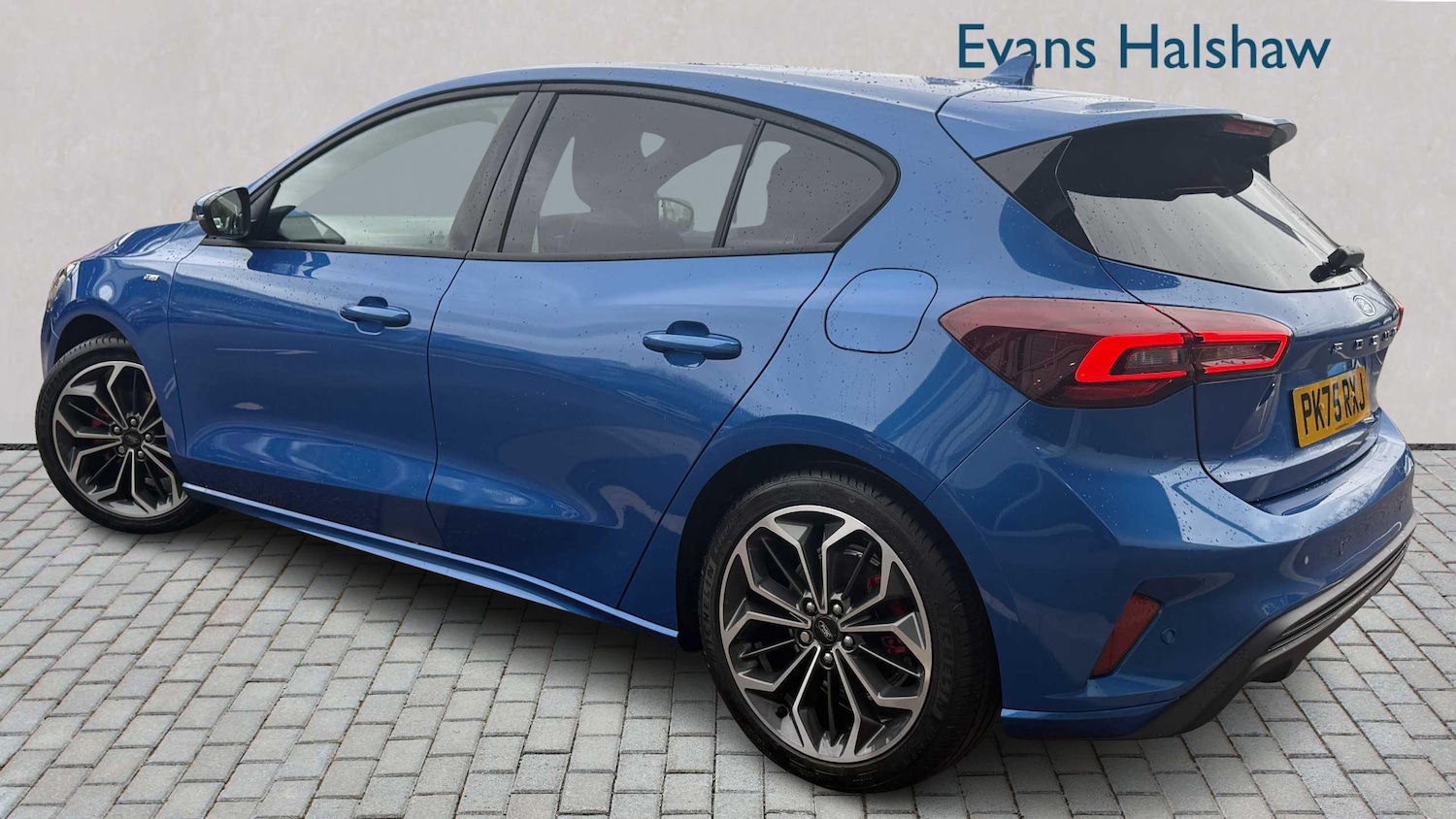 Used Ford Focus 2025 for sale - 77943414: Photo 2