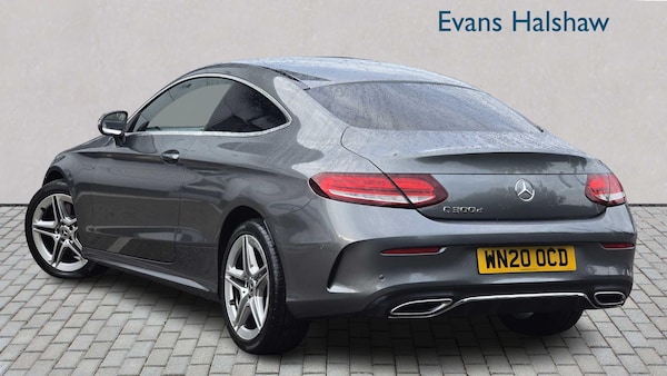 Used Mercedes-Benz C Class 2020 for sale - 75812263: Photo 2