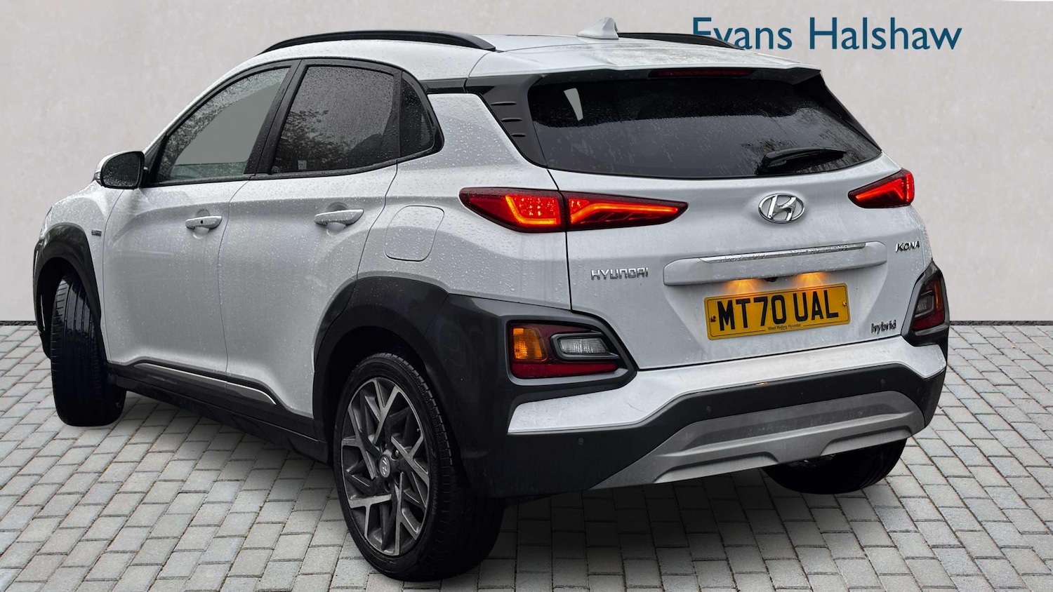 Used Hyundai KONA 2021 for sale - 76362532: Photo 3