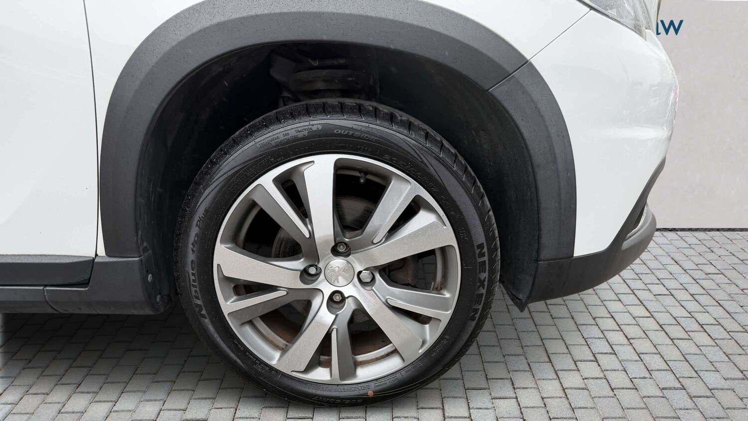 Used Peugeot 2008 2019 for sale - 78187919: Photo 9