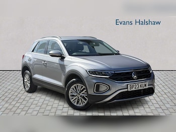 Used Volkswagen T-Roc 2023 for sale - 79455509: Photo