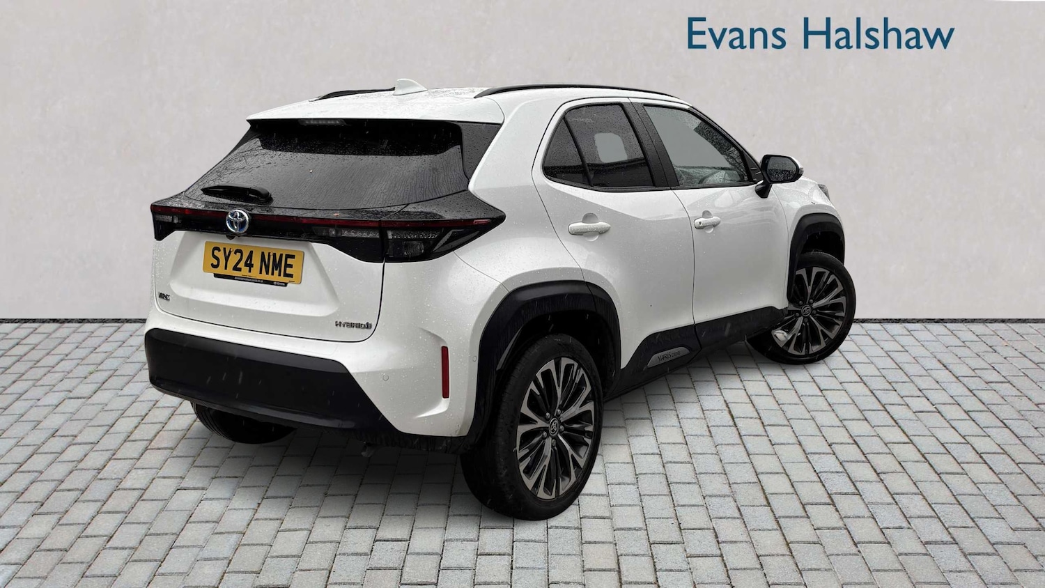 Used Toyota Yaris Cross 2024 for sale - 76587584: Photo 6