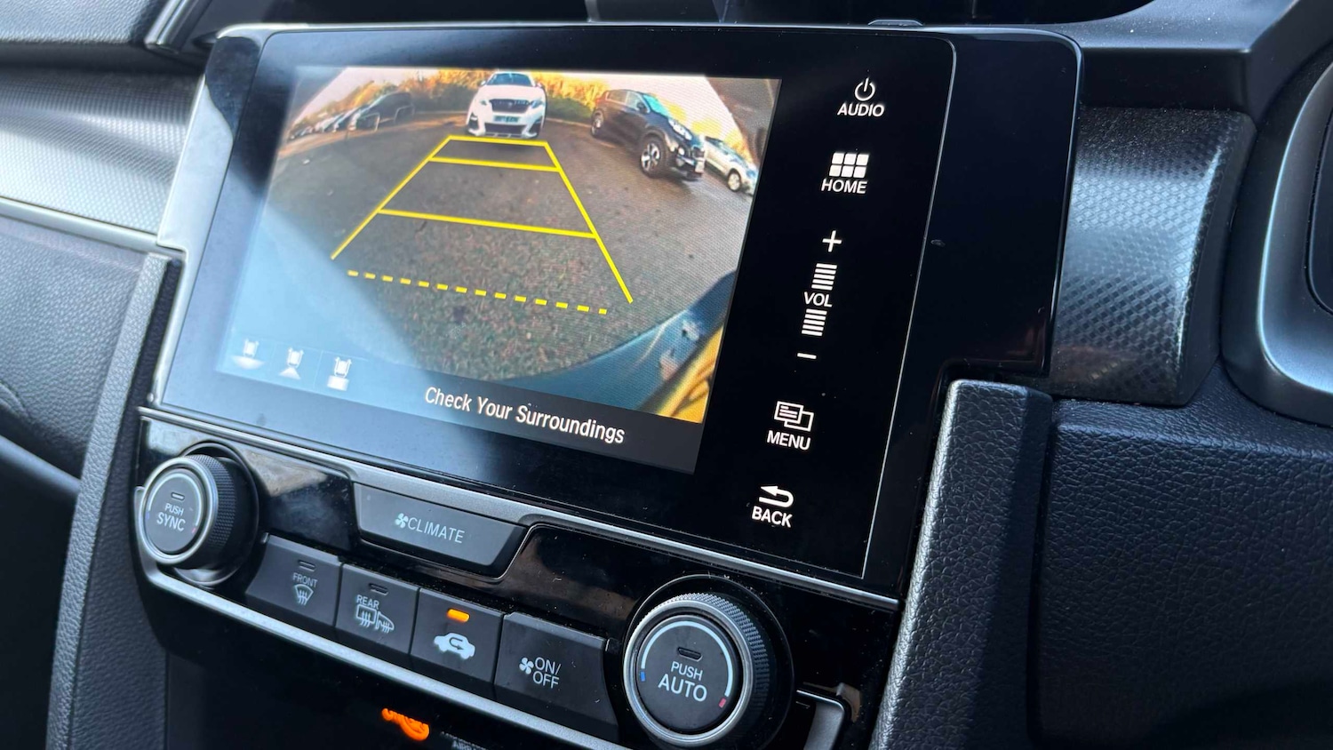 Used Honda Civic 2018 for sale - 76310839: Photo 18