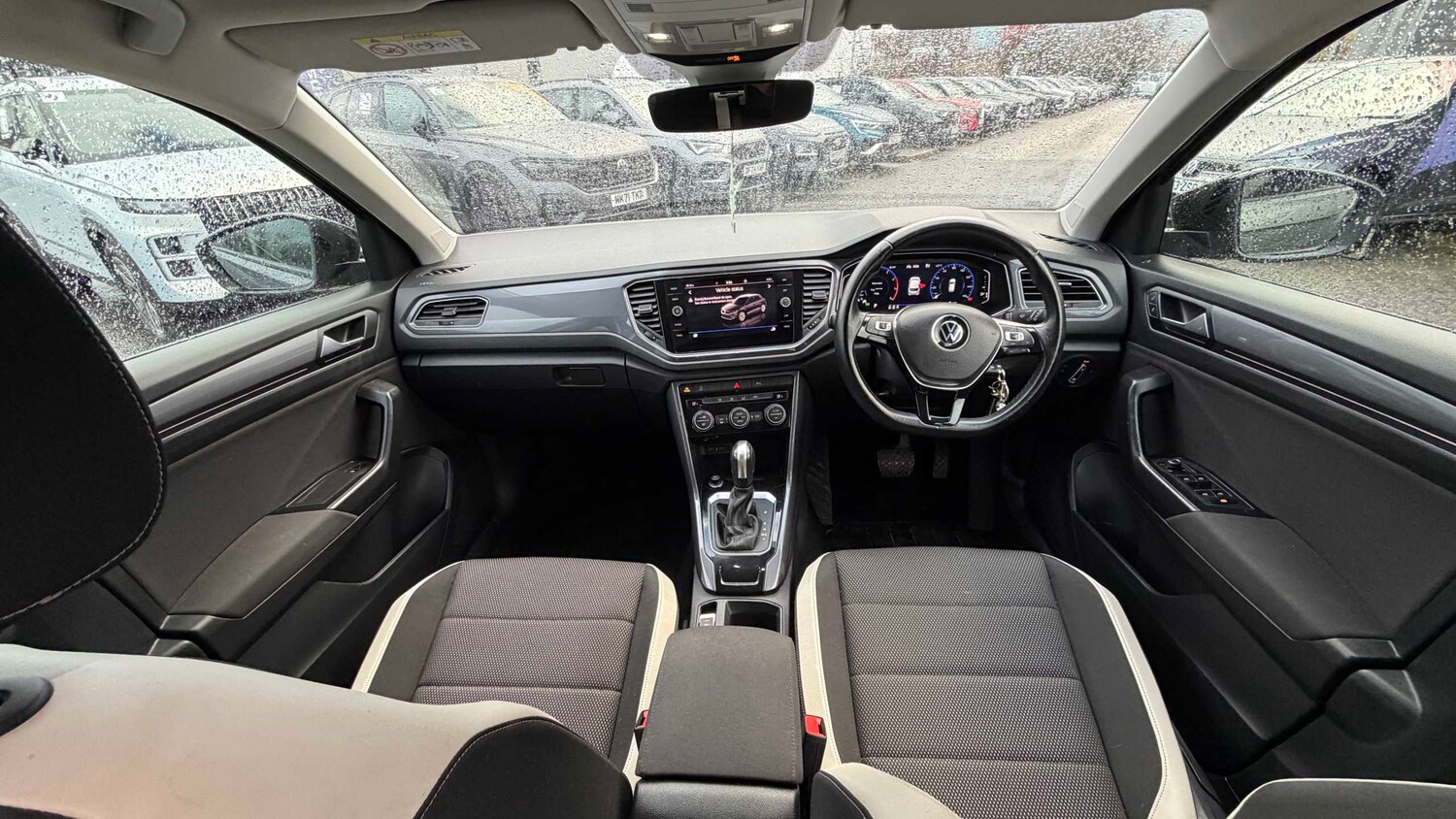 Used Volkswagen T-Roc 2021 for sale - 77472521: Photo 15