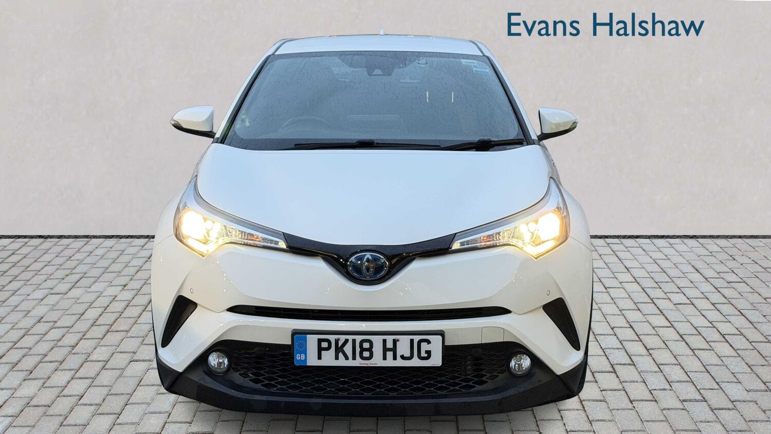 Used Toyota C-HR 2018 for sale - 77996153: Photo 8
