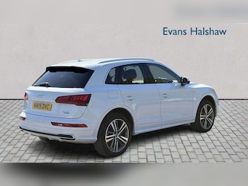 Used Audi Q5 2019 for sale - 78551042: Photo