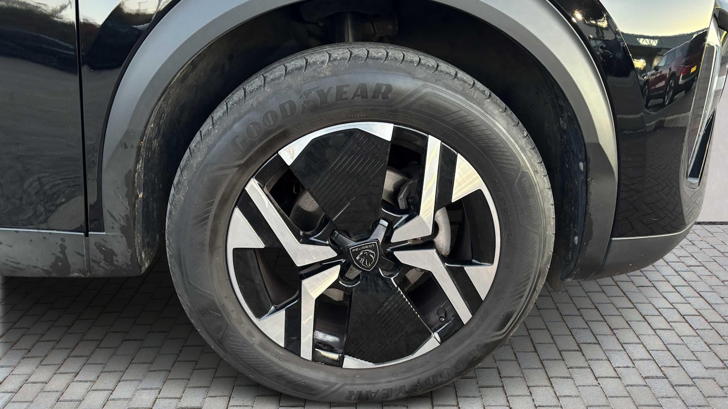 Used Peugeot 2008 2024 for sale - 76648841: Photo 11