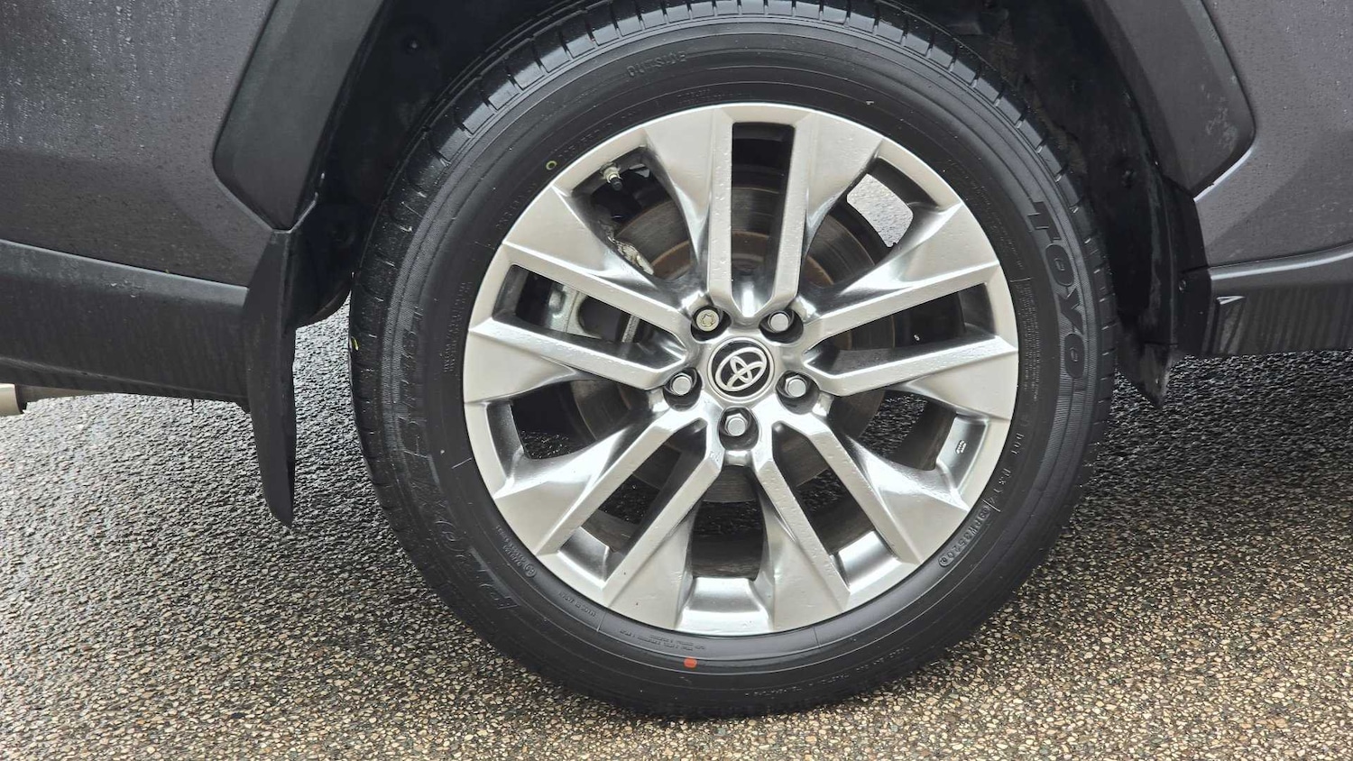 Used Toyota RAV4 2021 for sale - 76339631: Photo 12