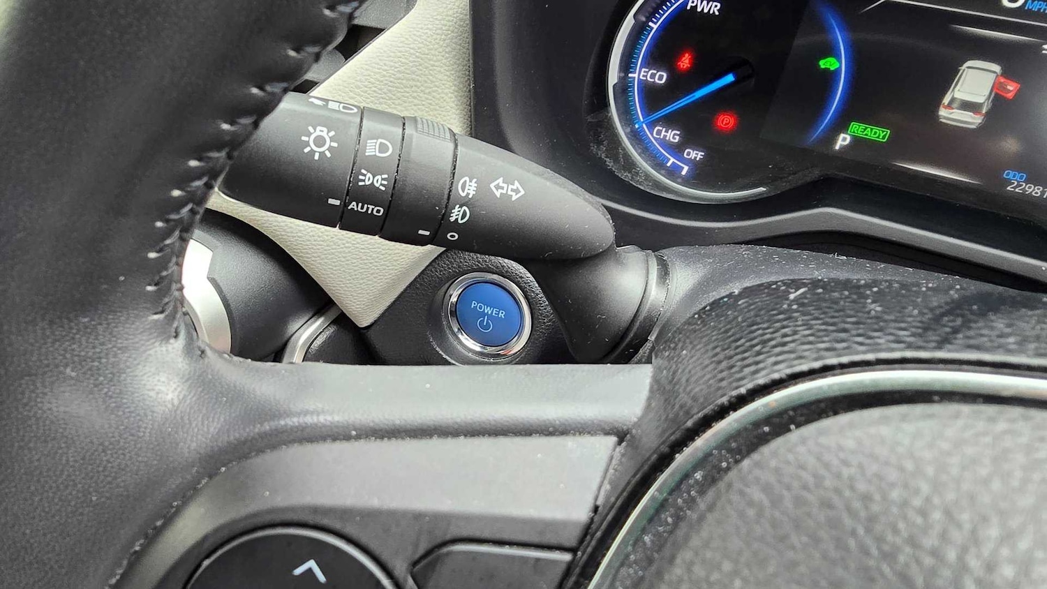 Used Toyota RAV4 2021 for sale - 76339631: Photo 28