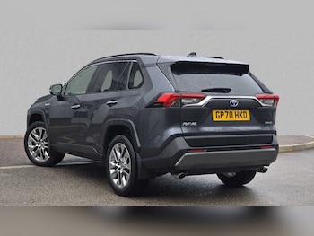 Used Toyota RAV4 2021 for sale - 76339631: Photo