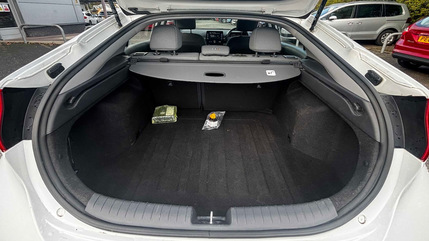 Used Hyundai IONIQ 2022 for sale - 76692088: Photo 6