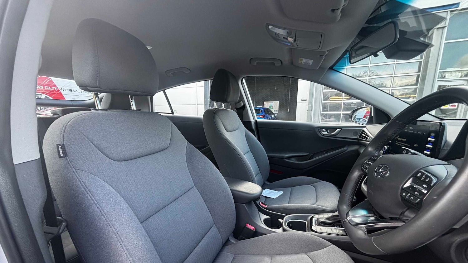 Used Hyundai IONIQ 2022 for sale - 76692088: Photo 8