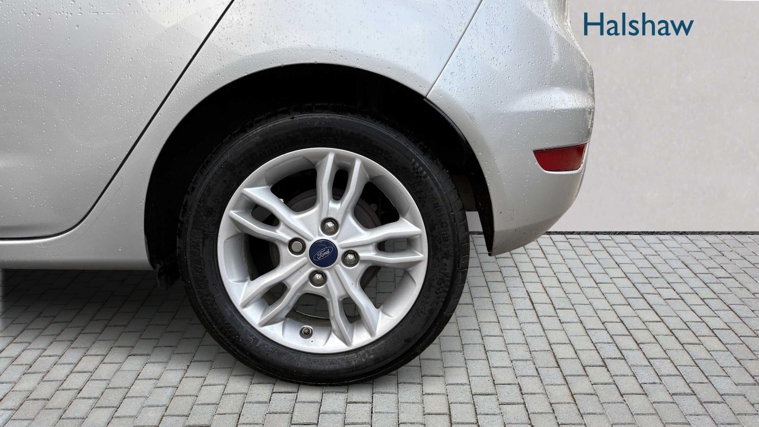 Used Ford Fiesta 2016 for sale - 76705127: Photo 11