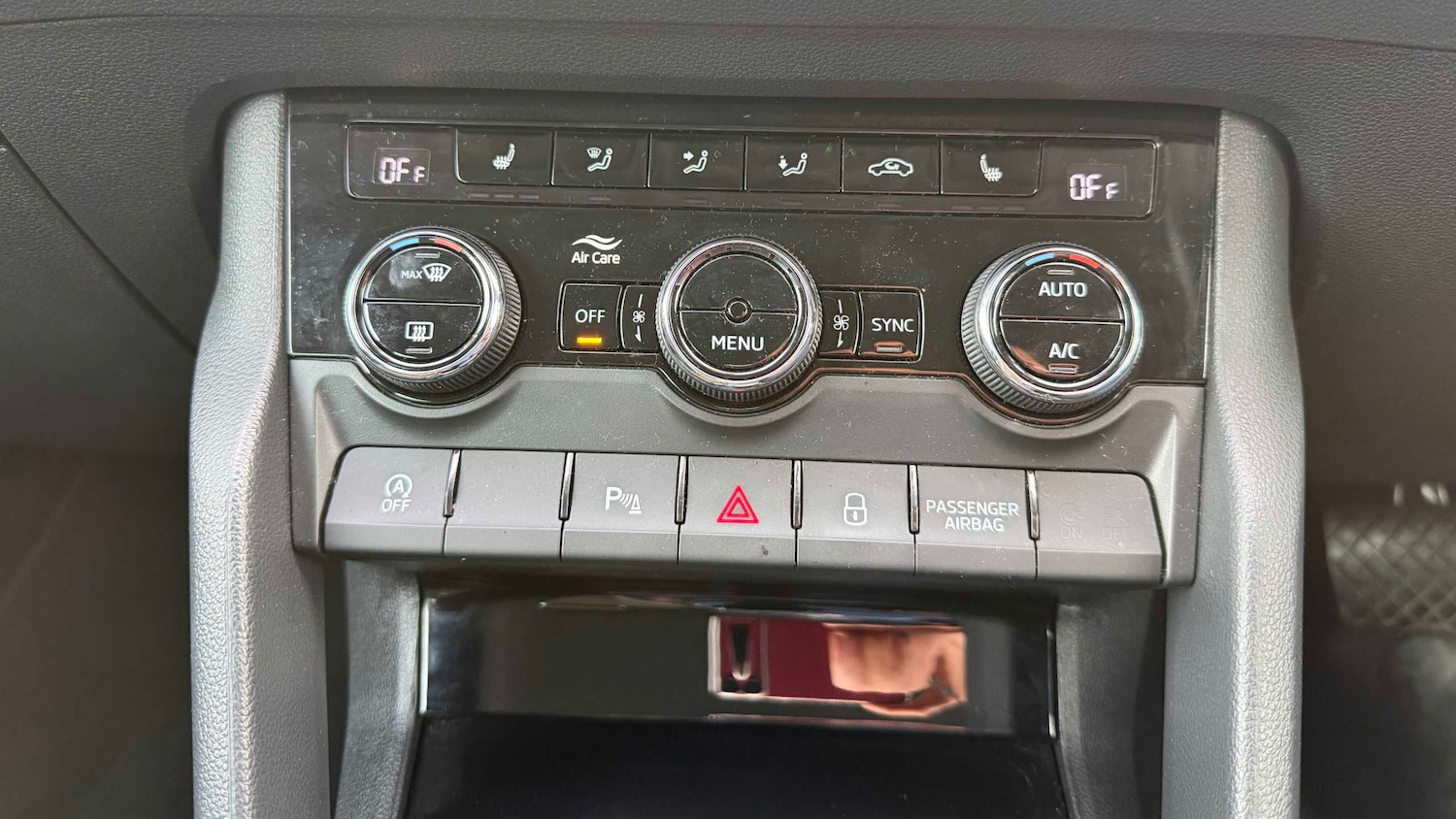 Used Skoda Karoq 2022 for sale - 77178871: Photo 19