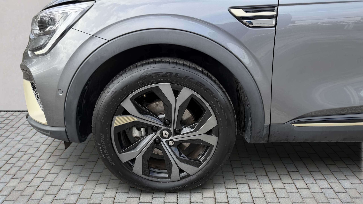 Used Renault Arkana 2023 for sale - 78104475: Photo 11