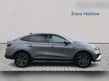 Used Renault Arkana 2023 for sale - 78104475: Photo