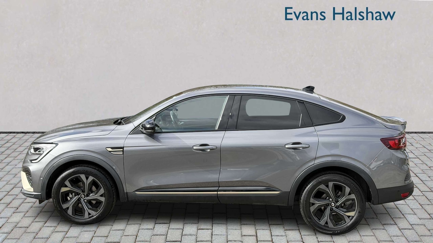 Used Renault Arkana 2023 for sale - 78104475: Photo 6