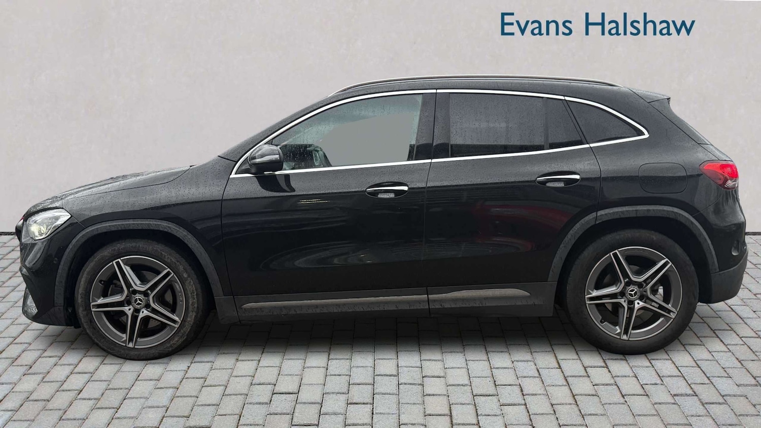 Used Mercedes-Benz GLA 2022 for sale - 77914086: Photo 3