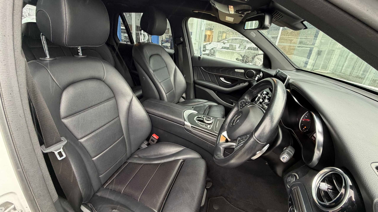 Used Mercedes-Benz GLC 2019 for sale - 77795563: Photo 17