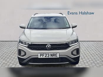Used Volkswagen T-Roc 2023 for sale - 79811174: Photo
