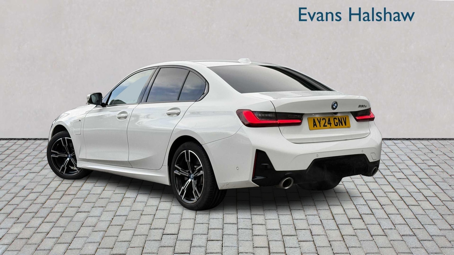 Used BMW 3 Series 2024 for sale - 76875836: Photo 2