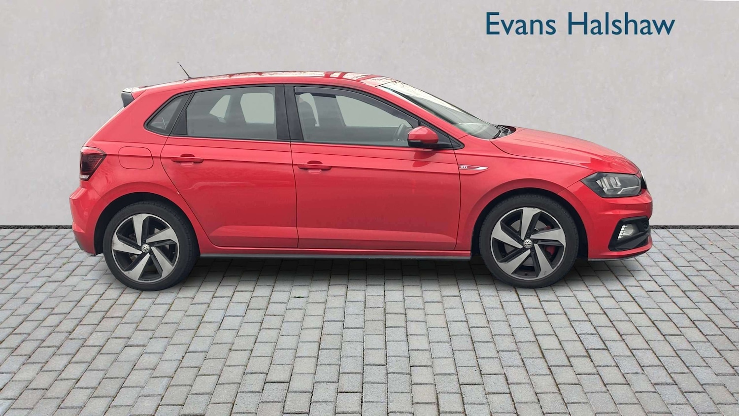 Used Volkswagen Polo 2018 for sale - 77686520: Photo 4
