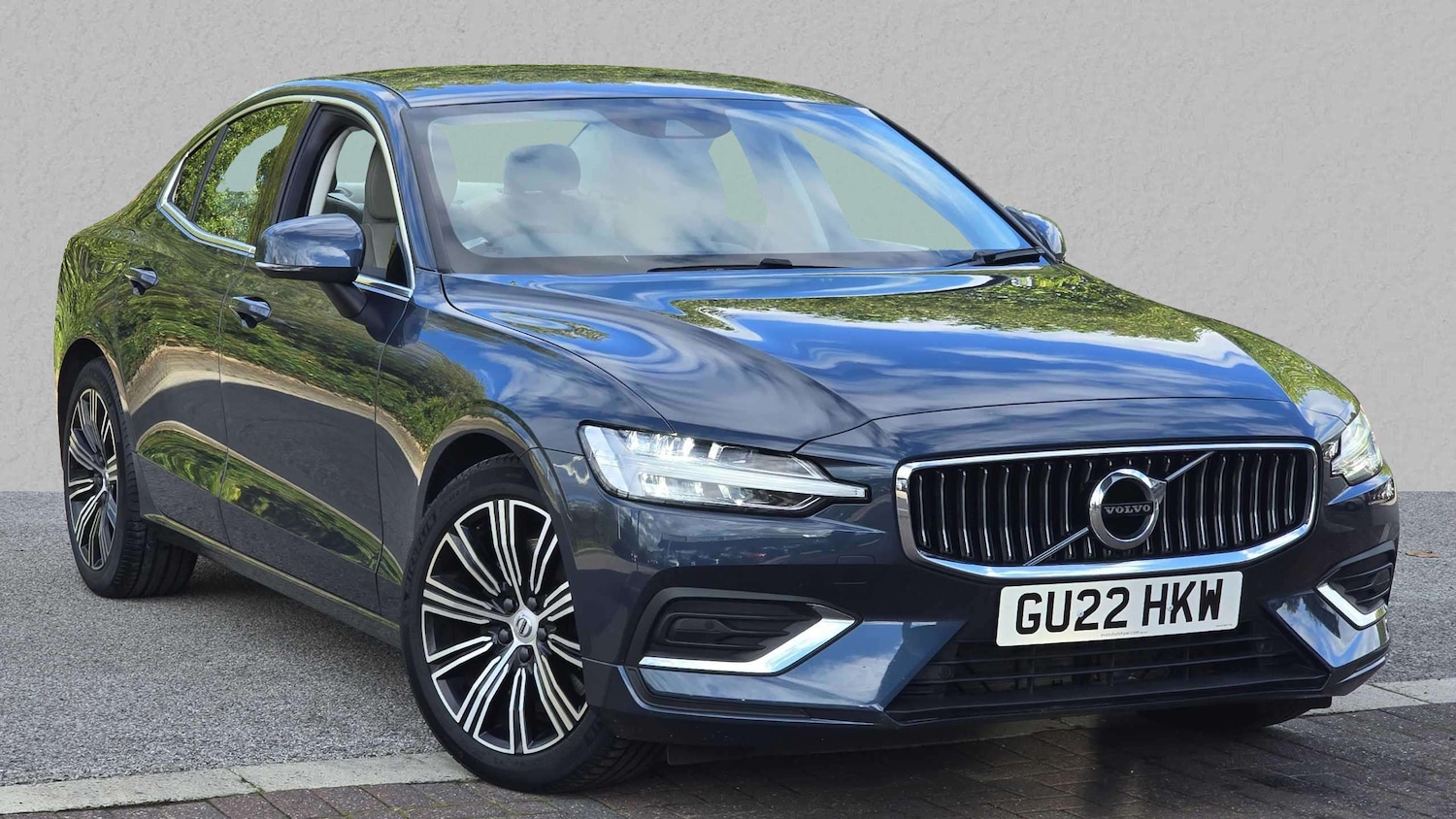 Used Volvo S60 2022 for sale - 76705179: Photo 1