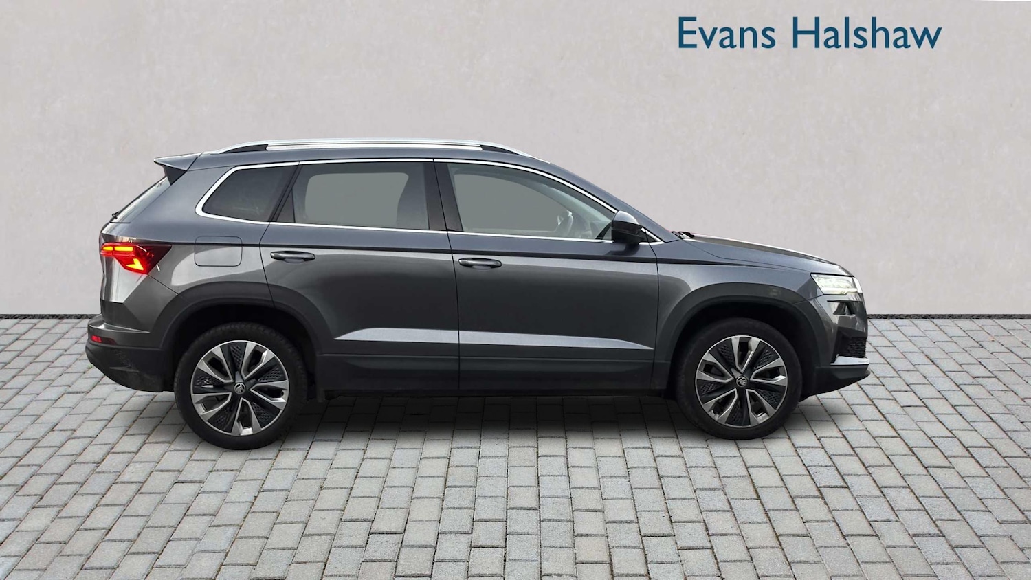 Used Skoda Karoq 2022 for sale - 77112363: Photo 4