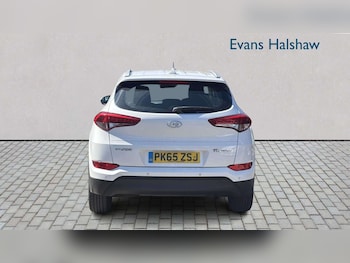 Used Hyundai TUCSON 2015 for sale - 79556132: Photo