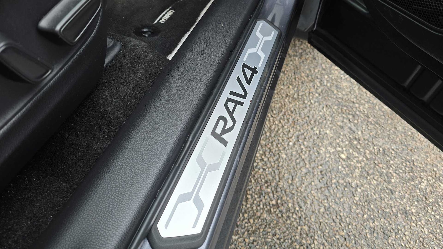 Used Toyota RAV4 2021 for sale - 76875758: Photo 25