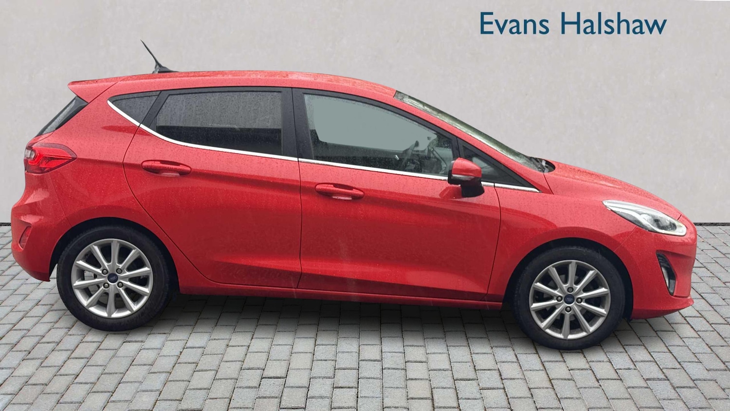 Used Ford Fiesta 2019 for sale - 76390576: Photo 2