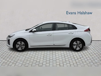 Used Hyundai IONIQ 2022 for sale - 76230326: Photo 2