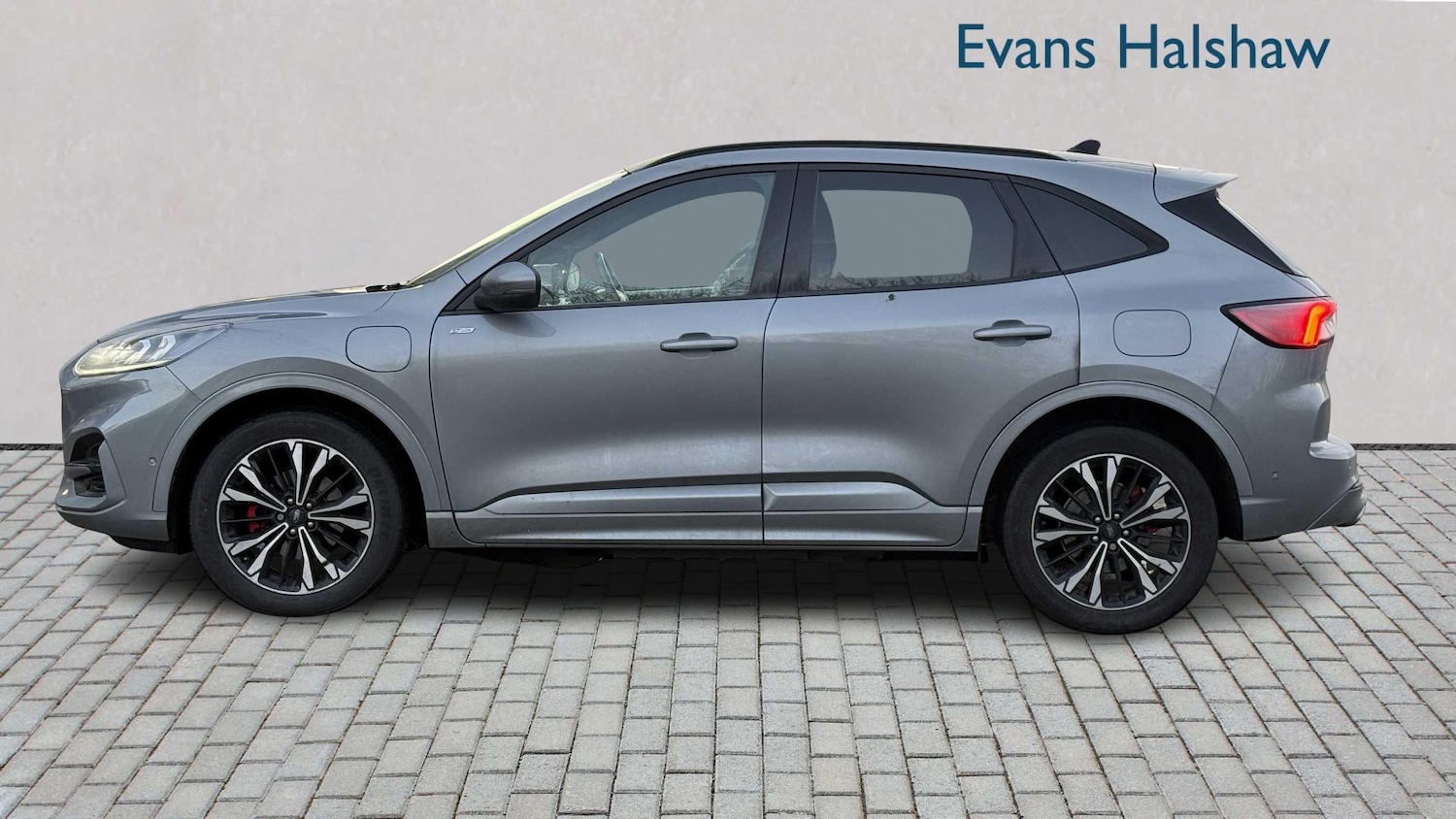 Used Ford Kuga 2022 for sale - 76955152: Photo 4