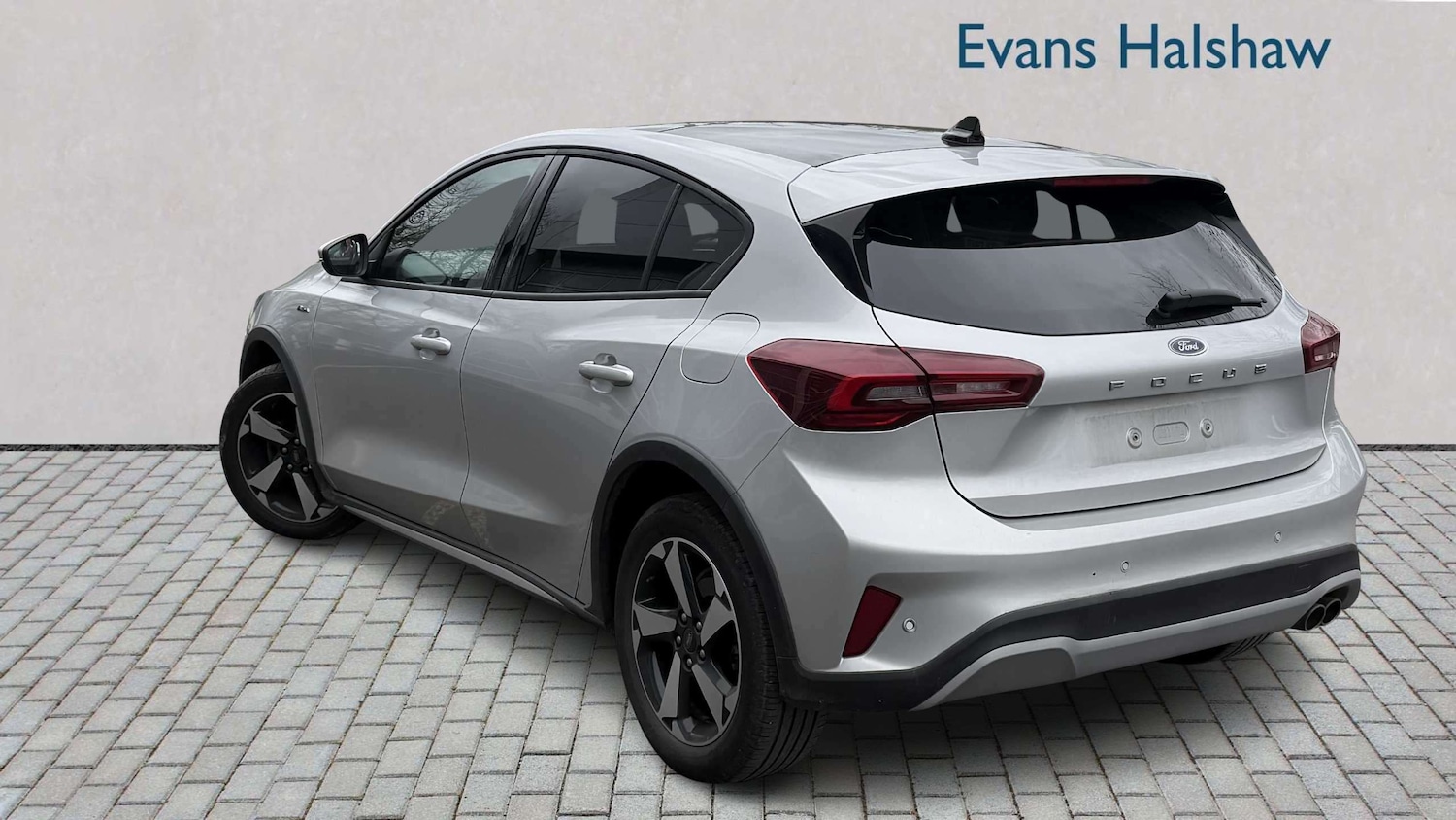 Used Ford Focus 2023 for sale - 78104774: Photo 3