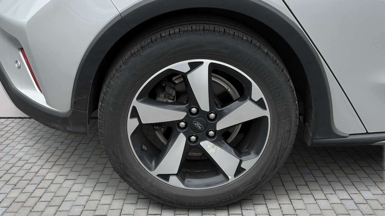 Used Ford Focus 2023 for sale - 78104774: Photo 5