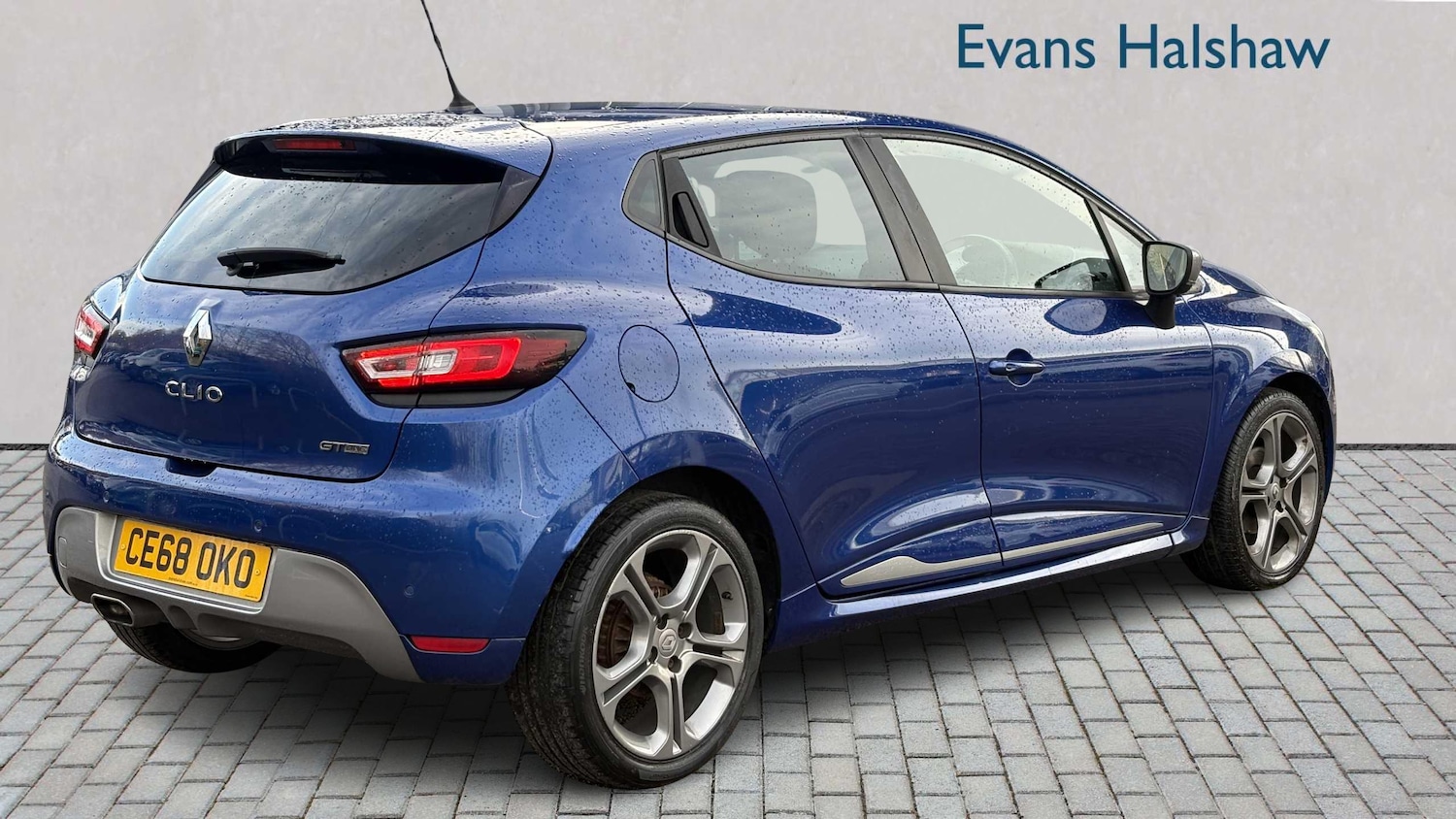 Used Renault Clio 2018 for sale - 77361335: Photo 3